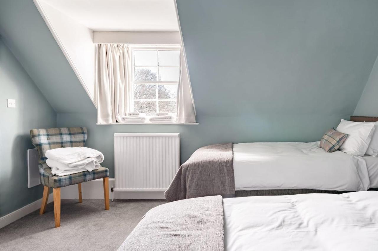 Vakantiehuis Drylaw House, Grade A Listed Mansion Near Centre Edinburgh