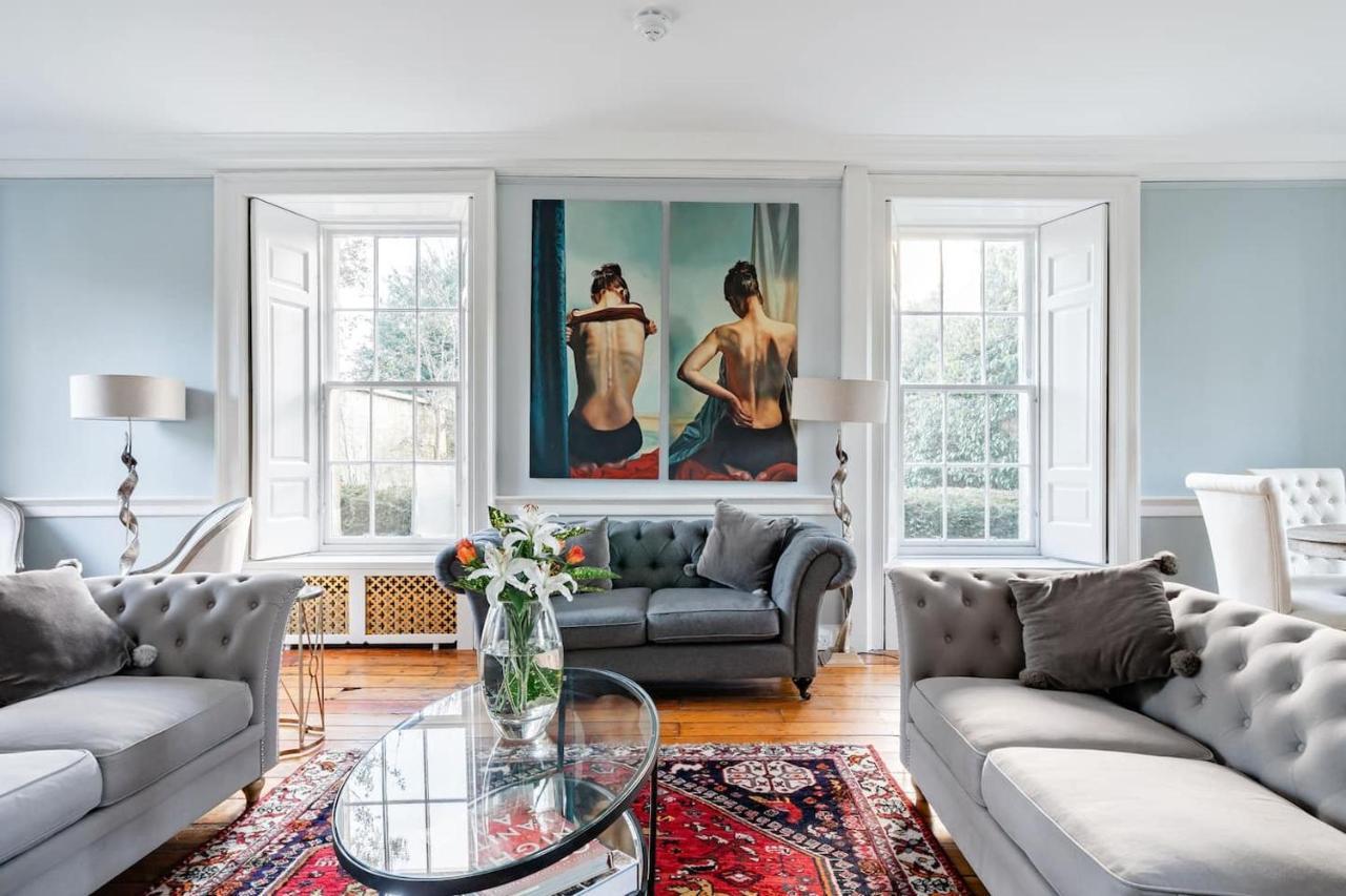Vakantiehuis Drylaw House, Grade A Listed Mansion Near Centre *