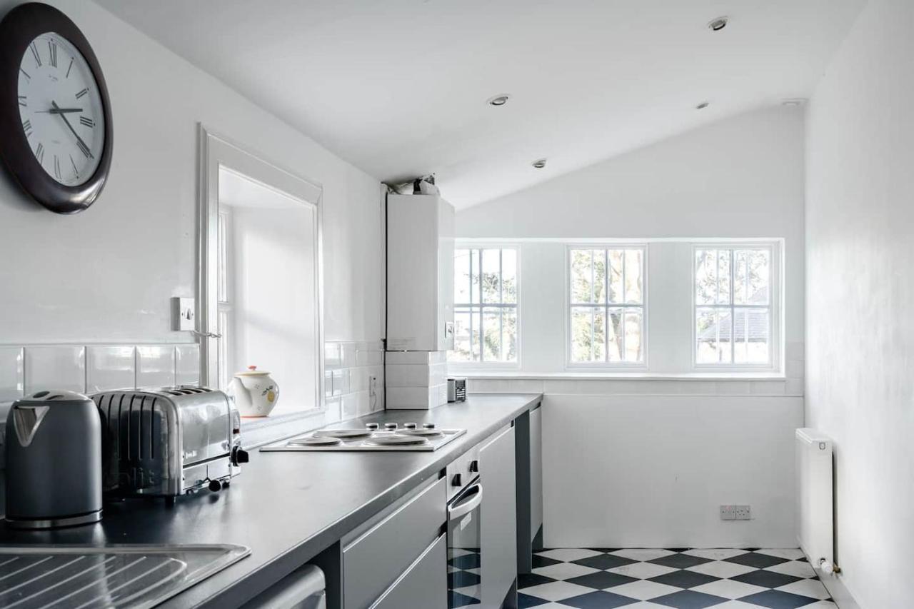Drylaw House, Grade A Listed Mansion Near Centre Vakantiehuis *